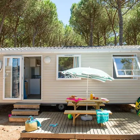 Кемпинг Camping Sunissim Le Castellas. 4 *